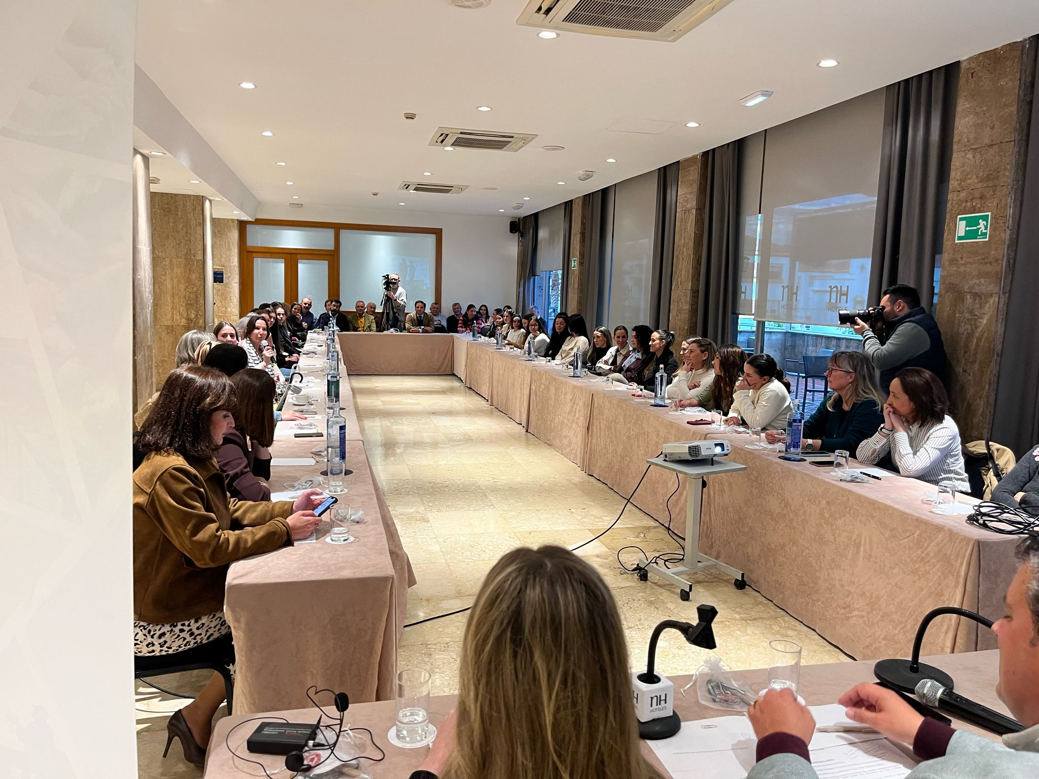 fdc1ed66-b7c4-45d1-8ee9-c8e8da69e47d