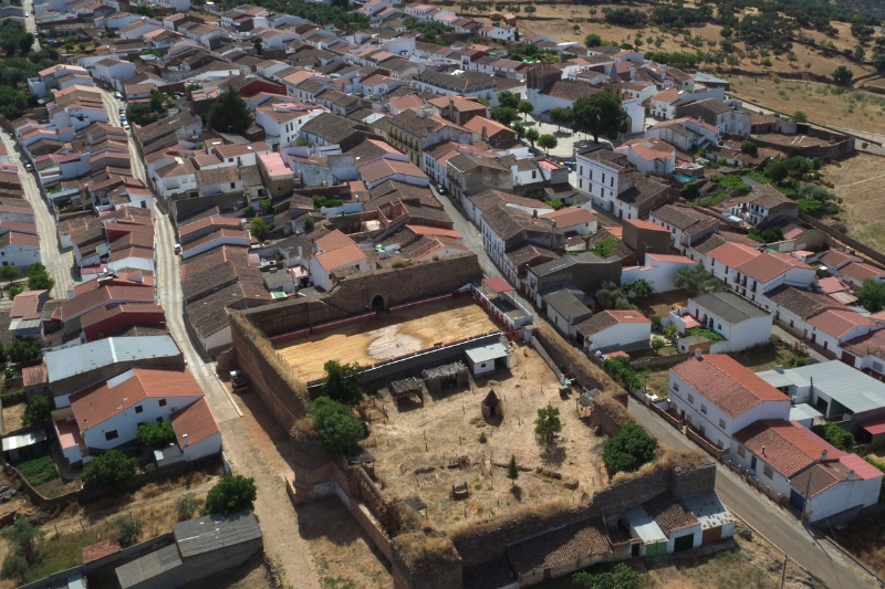 Castillo-Cumbres-San-Bartolome-1